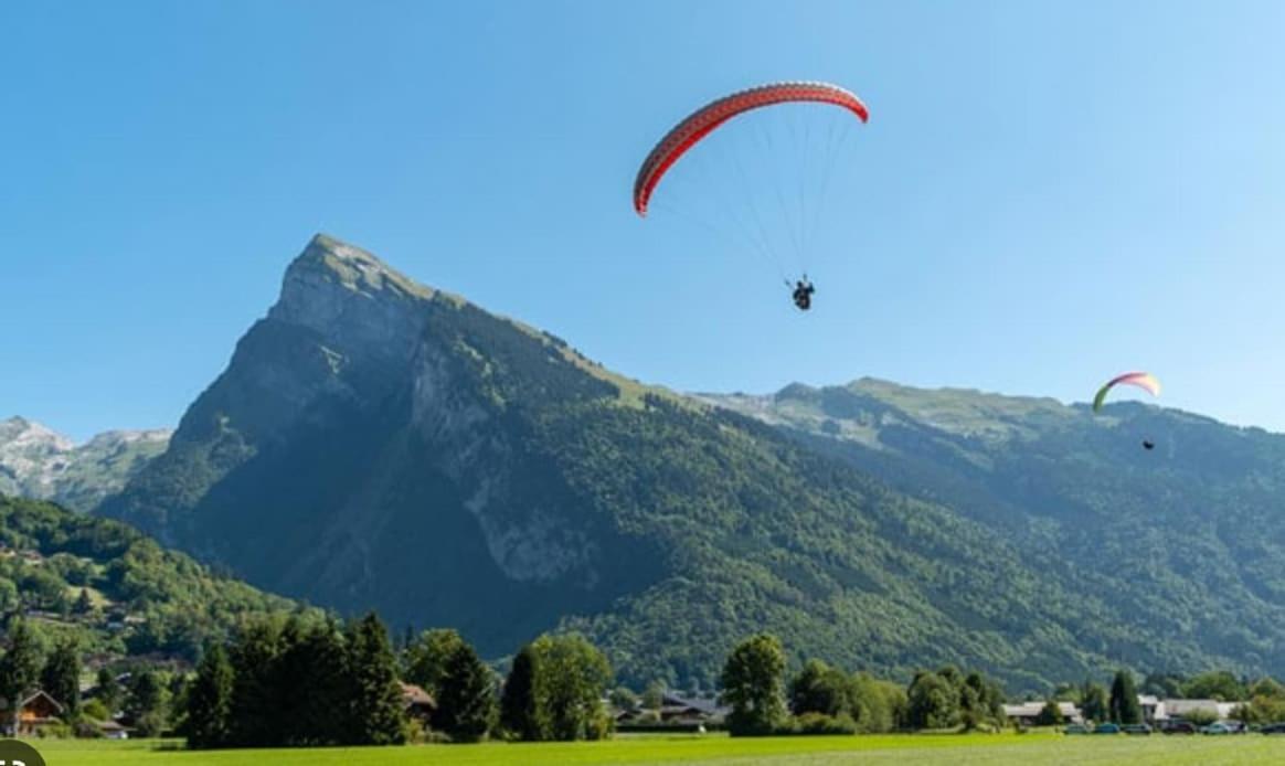 Bungalow 3 Chambres Pour 6 Pers Avec Climatisation Camping 3 Etoiles Samoens Bagian luar foto